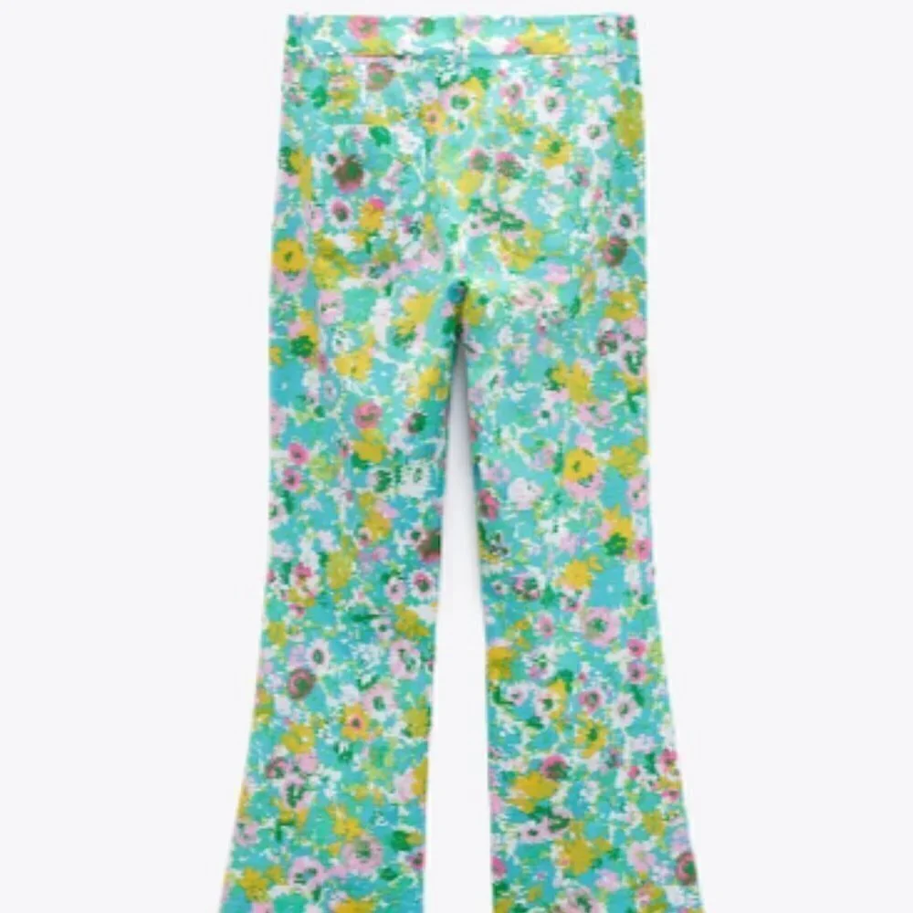 Zara NWT Printed Linen Blend Flared Trousers Green Blue Pink Floral Print Size 4